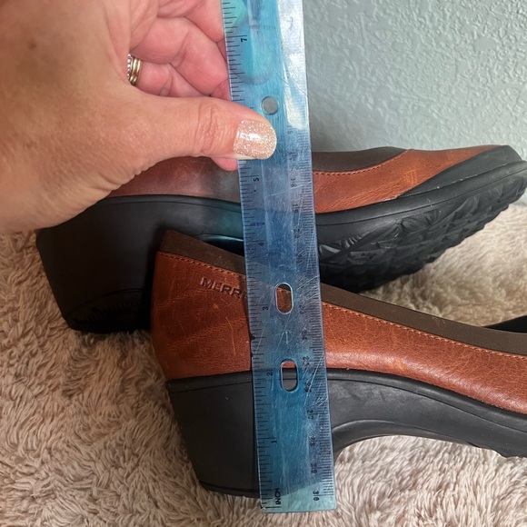 Merrell - Picture 3 of 7